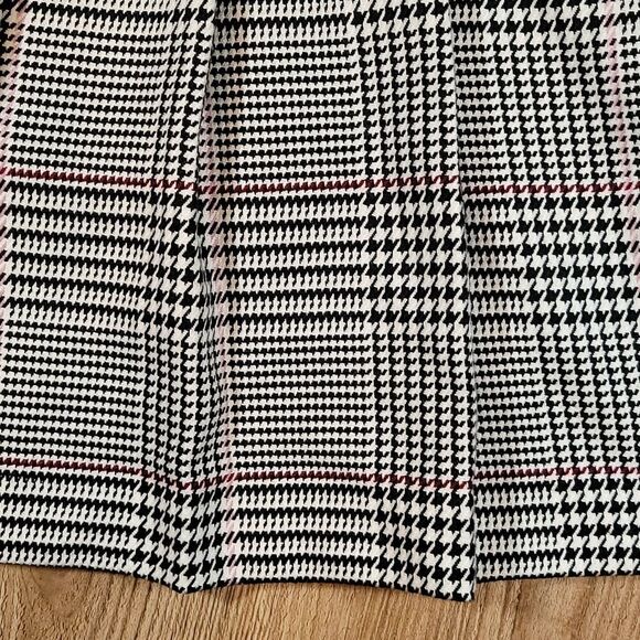 🔺️Arizona Black & White Houndstooth Wrap Around Pleated Skirt Juniors 1 - Picture 4 of 7